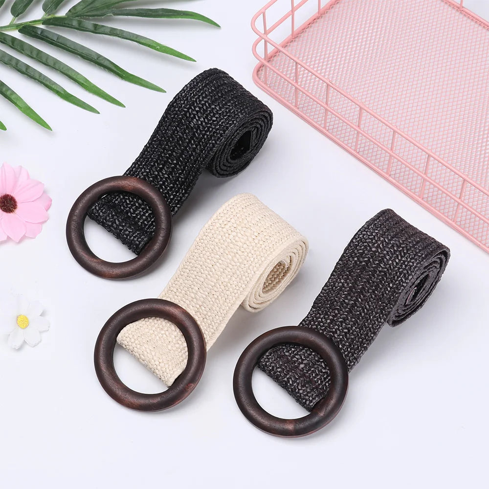 Women’s Straw Elastic Waist Belt with Wooden Buckle